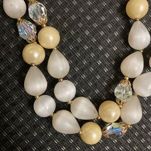 Vintage 1970s Teardrop Beaded and Crystal Necklace